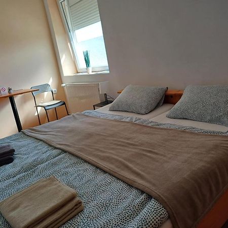 Sobe Zoka Lejlighed Subotica Eksteriør billede